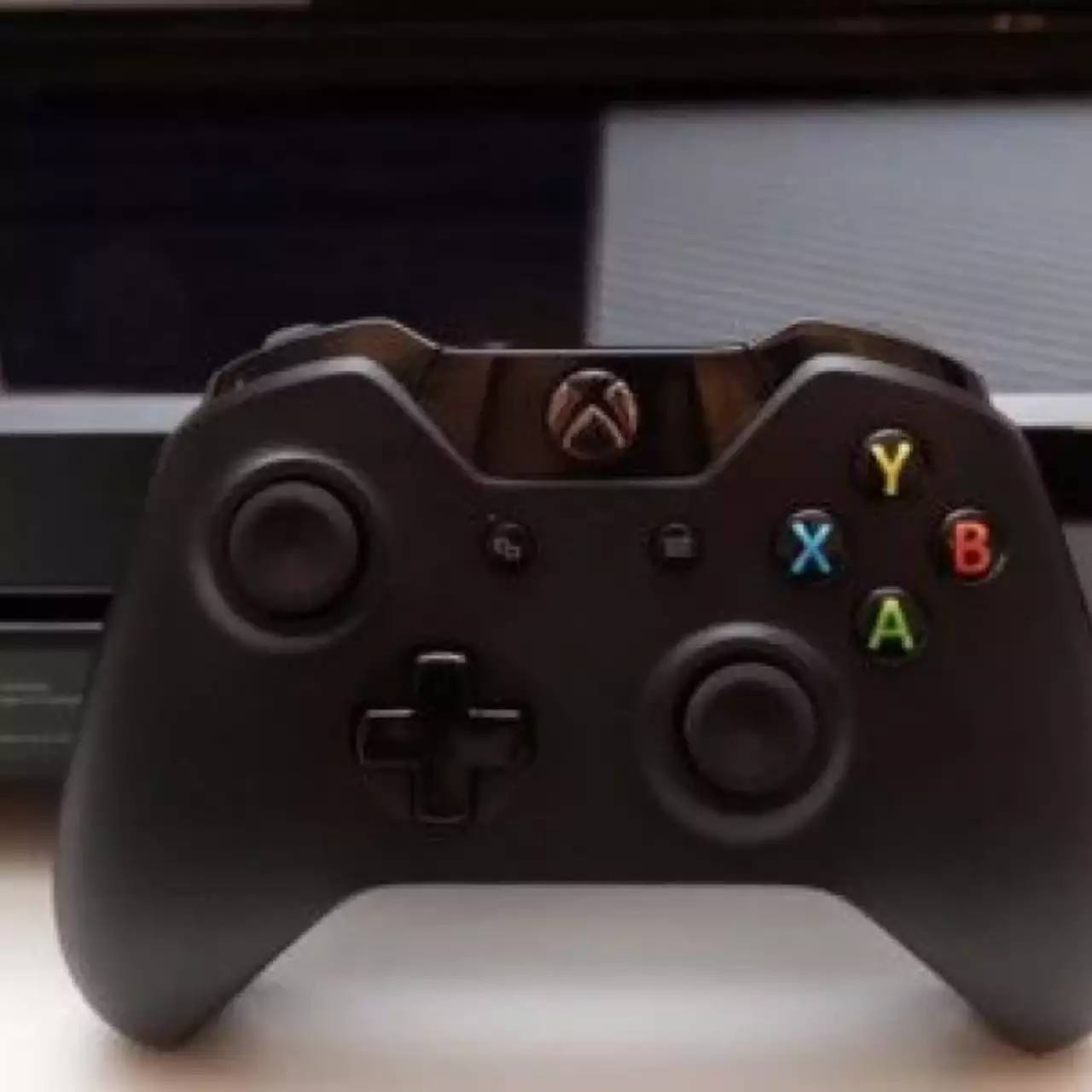 Обратная совместимость Xbox One с играми от Xbox 360 появится в ноябре