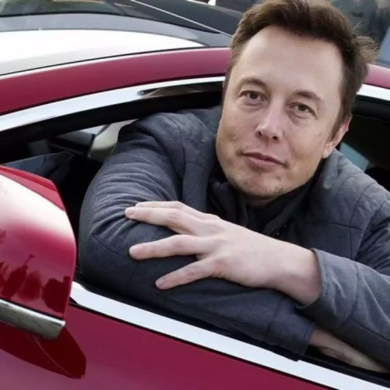 Илон Маск хочет больше видеоигр для автомобилей Tesla. Идеей заинтересовался создатель PUBG