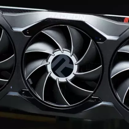 AMD против NVIDIA — новинку RX 7900 XTX уже сравнили с топовой RTX 4090 в играх и показали, где больше FPS
